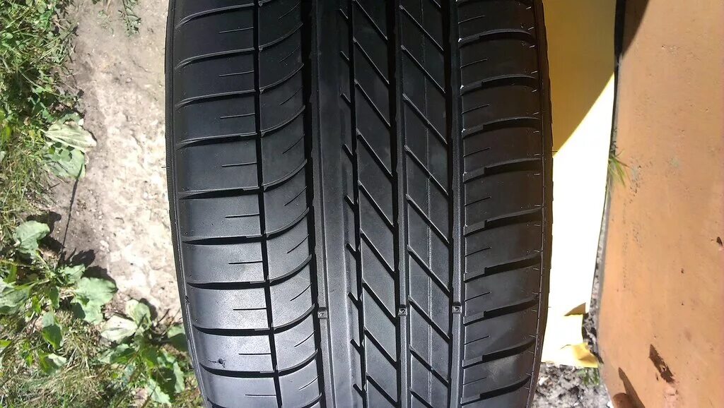 Goodyear eagle f1 245 45 r20. Asymmetric 215/45 r17. Eagle f1 Asymmetric 6. Дисконт шина Краснодар на ул Новороссийская.