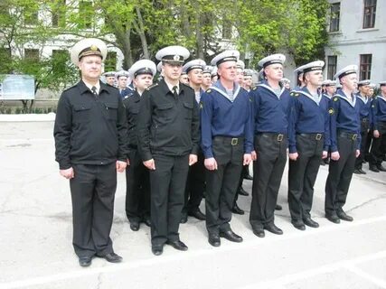 Военно морская школа