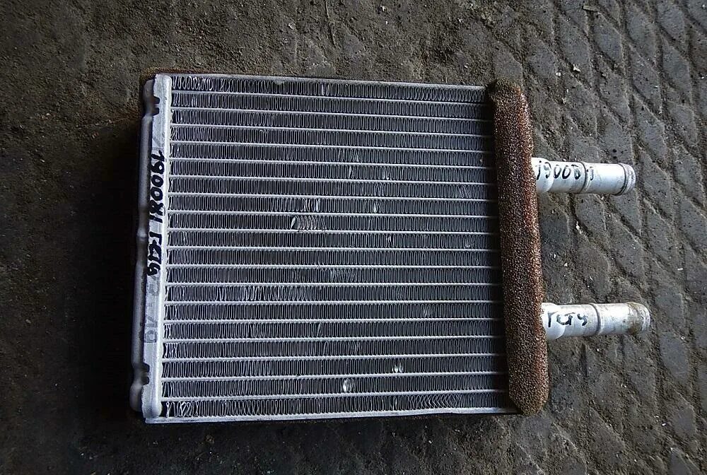 Хендай акцент радиатор печки артикул. Радиатор отопителя акцент тагаз. Радиатор печки гетц 1. Радиатор печки хендай акцент тагаз 2008. Радиатор печки хендай гетц 1.