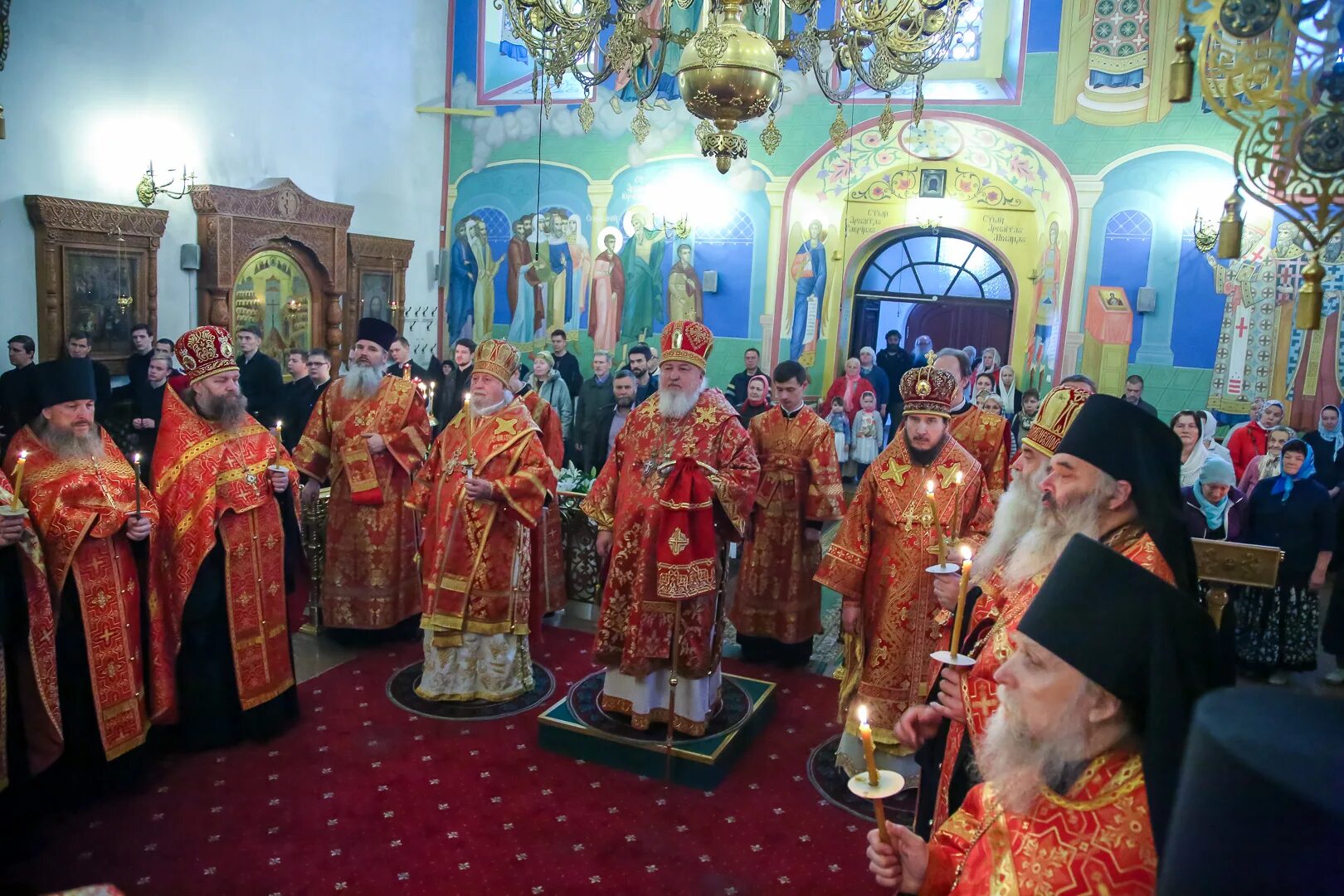 Настоятель Благовещенского монастыря Нижний Новгород. Георгиевский храм внутри Нижний Новгород Благовещенский монастырь. Игумен Благовещенского монастыря. Нижний Новгород Благовещенский монастырь братия ПРОЗОРЛИВЫЙ.