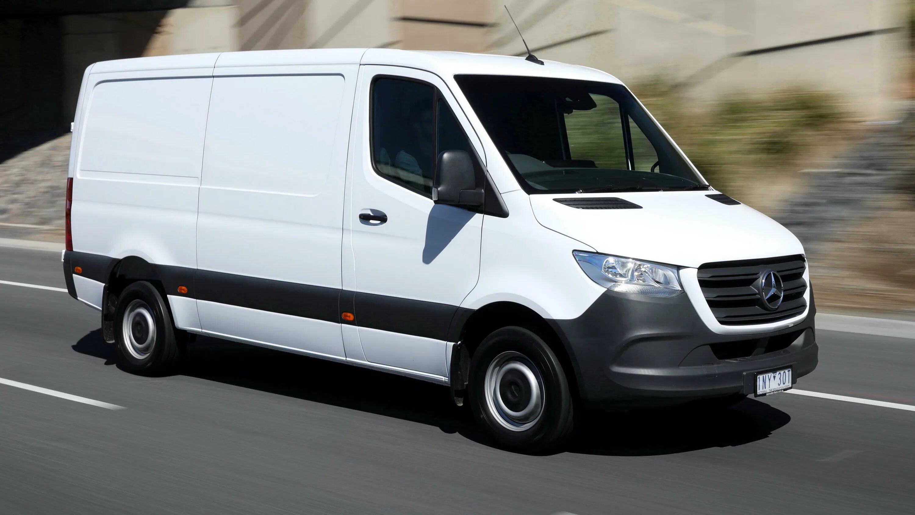 Мерседес Спринтер 2021. Mercedes Benz Sprinter 2019. Спринтер 230 2020 фургон. Спринтер Турер 319 CDI.