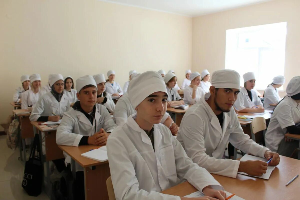 Медицинский колледж невинномысск. Северо-кавказский медицинский колледж ставрополь. Невинномысский медицинский институт отзывы. Невинномысский медицинский институт отзывы. Медицинский институт невинномысск.