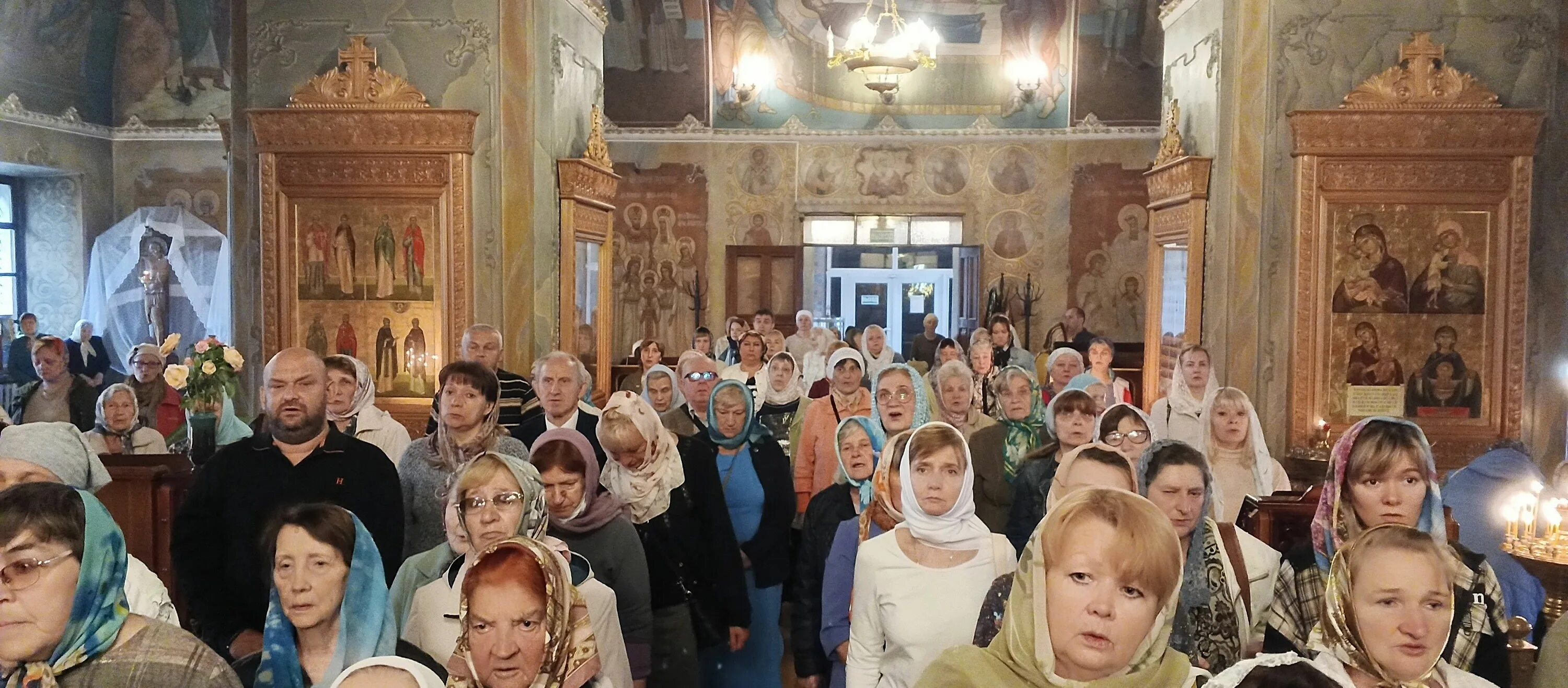 Богослужение на рождество пресвятой. Храм. Рождество богородицы. Богослужение введение во храм. Рождество богородицы икона.