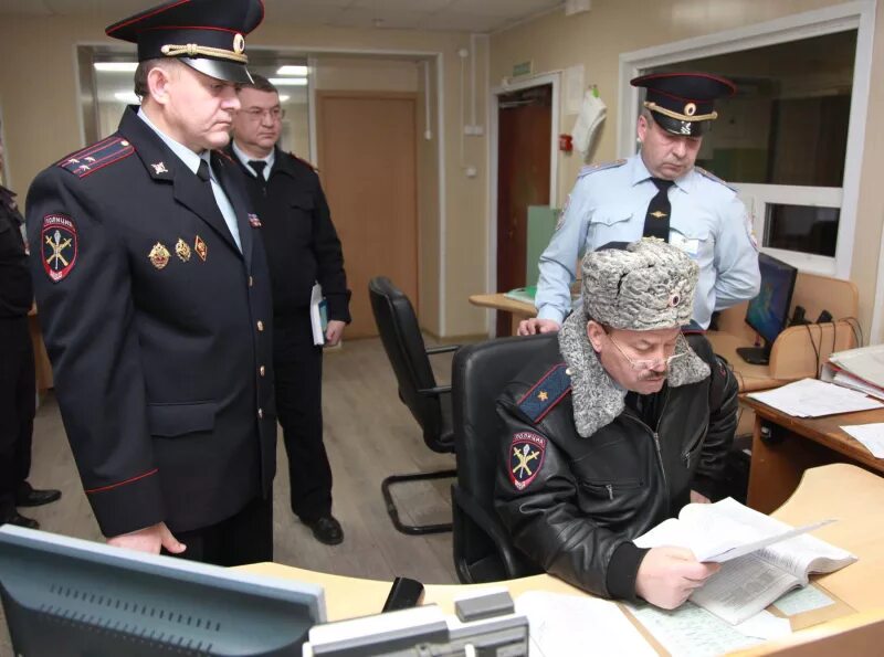 Начальник умвд тула. Начальник полиции Богородицк. МОМВД Богородицкий Тульской. Богородицк Тульская область начальник полиции.