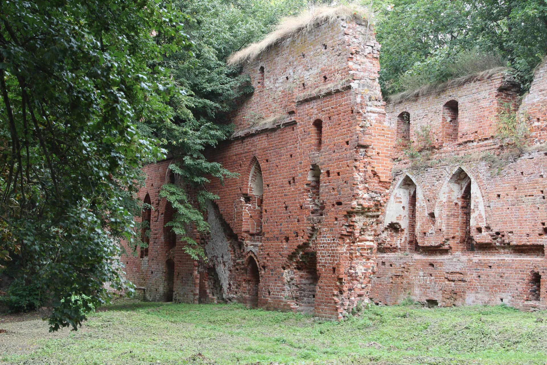 Бальга замок в калининградской области фото Замок бальга фото