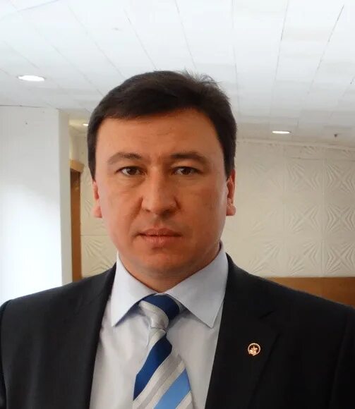 Азату рахматуллину. Азату рахматуллину