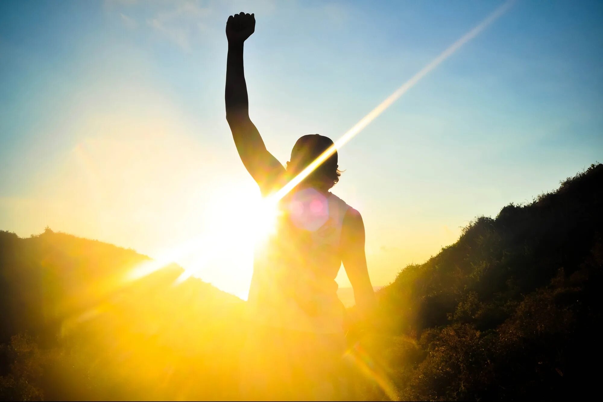 в каждом человеке солнце только дайте. солнышко у человека. назвала человека солнышком. у каждого есть человек солнышко. назвала человека солнышком.