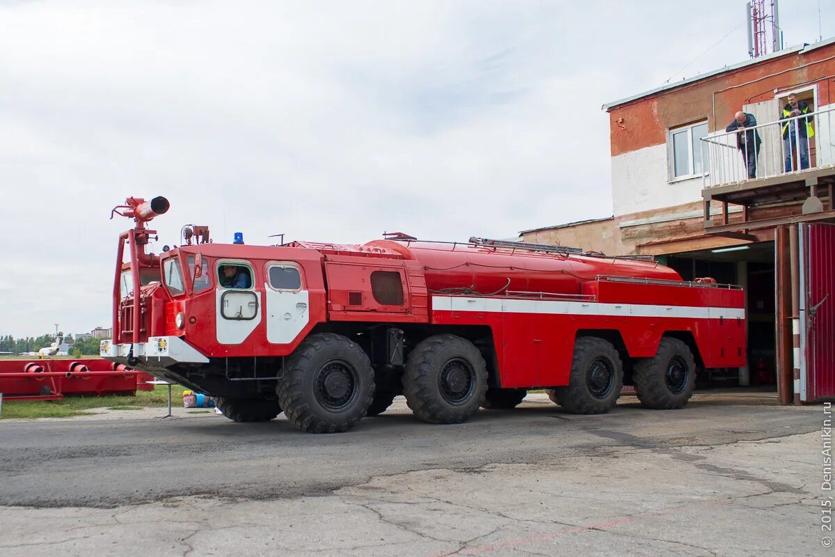 ПГУ 400 ЗИЛ 131. Баз-8080 пожарный. Шасси баз-8080. Новая пожарная машина для аэродромов баз-8080.