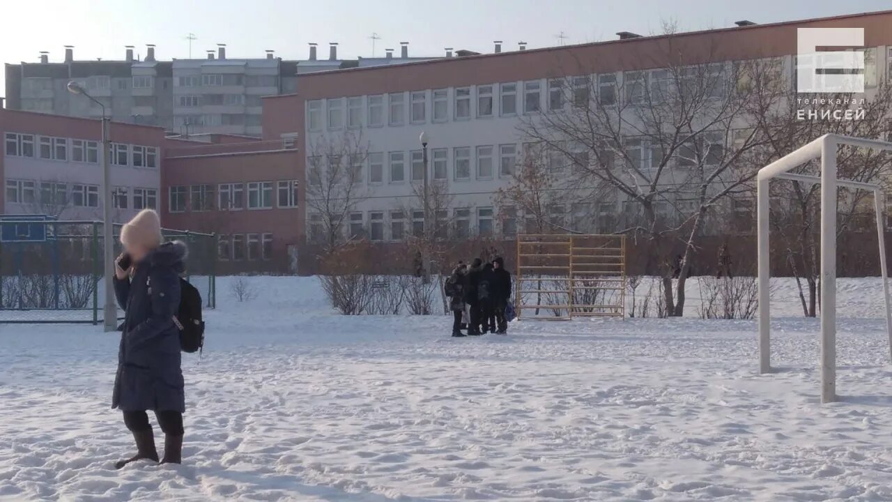 Петра ломако 4а школа 157. Средняя школа № 157 ул. Школа 157 красноярск. Петра ломако 4а школа 157. Школа 157 красноярск преображенский.