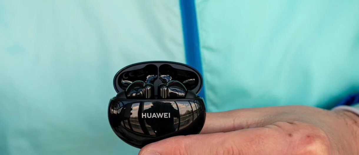 TWS Huawei freebuds 4i. Honor freebuds 4i. Хонор 4i наушники. Наушники Хуавей 2 Лайт. Honor earbuds сравнение