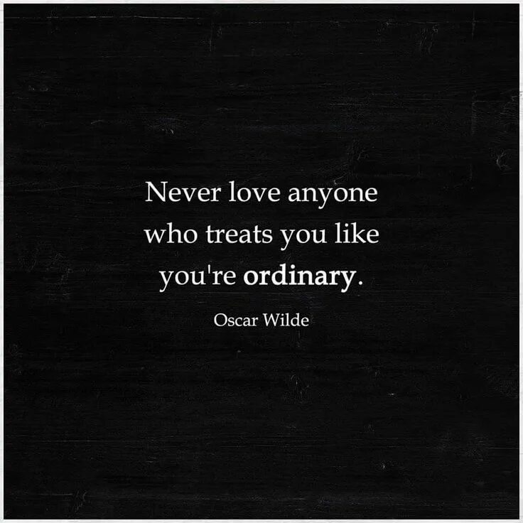 Never live up. Never Love anyone who treats you like you’re ordinary. Never Love anyone who treats you like you're ordinary перевод на русский. Never Love anyone who treats you like you're ordinary написанный шрифтом Rosamunda one. Dont Love people who trat you like you are ordenary.