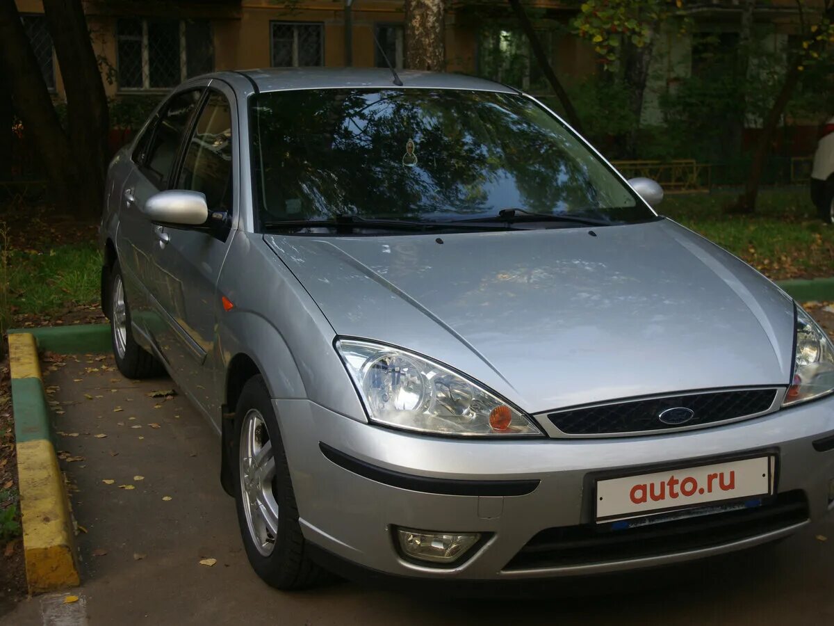 Фокус 2004 купить. Ford Focus 2004 1.8. Форд фокус 1 седан 2004 1.8 механика. Форд фокус 1 2004. Форд фокус 1 седан 2004 1.6 механика.