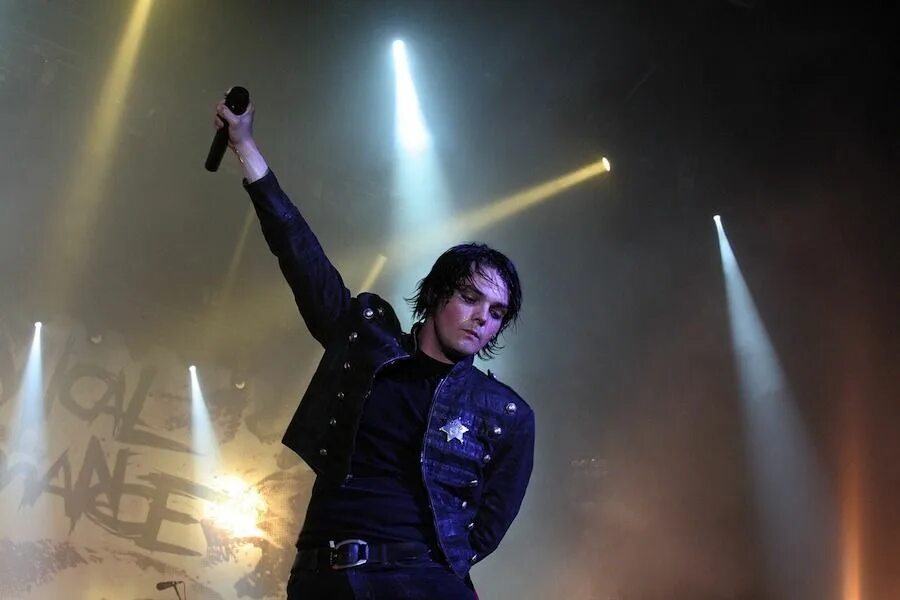 My chemical romance live. Project Revolution my Chemical Romance.