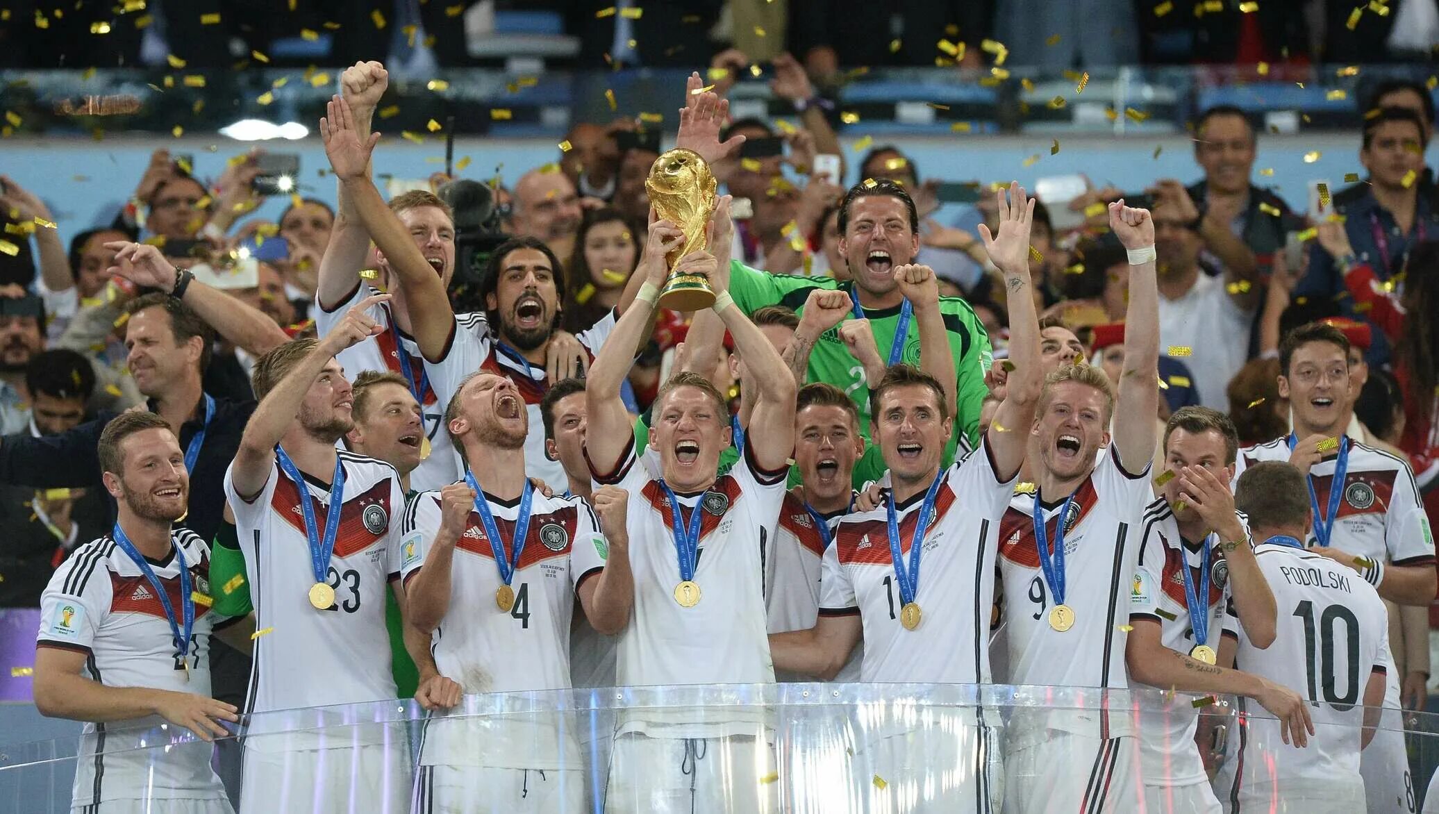 Че 2014. Сборная германии чм 2014. германия финал чм 2014. сборная германии 2014 финал.