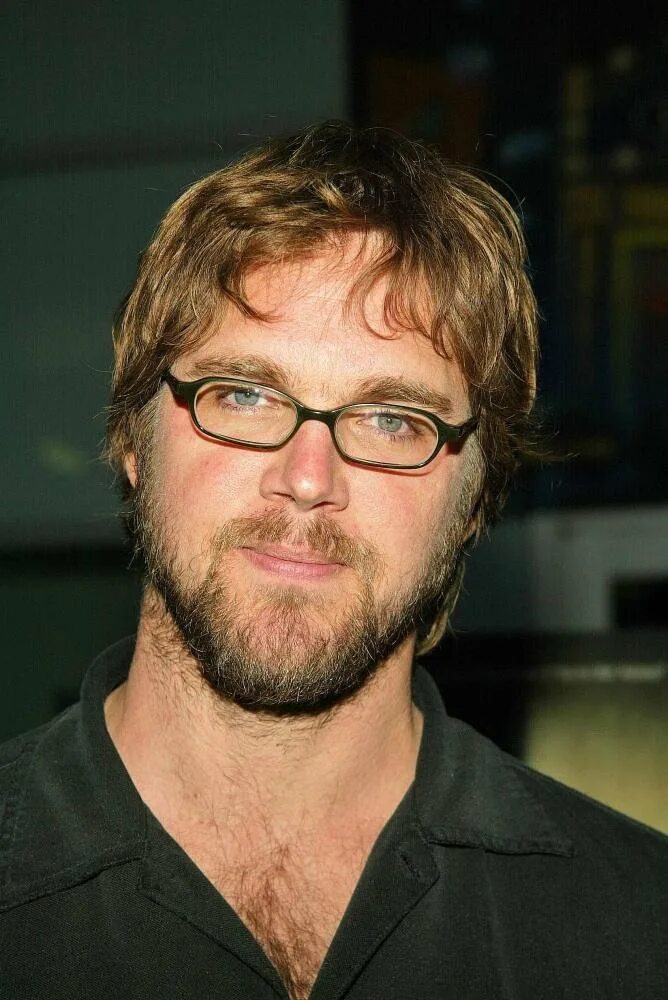 Тони гилрой. Брэда андерсона. Брэда андерсона. Брэд андерсон фото. Брэд андерсон режиссер.