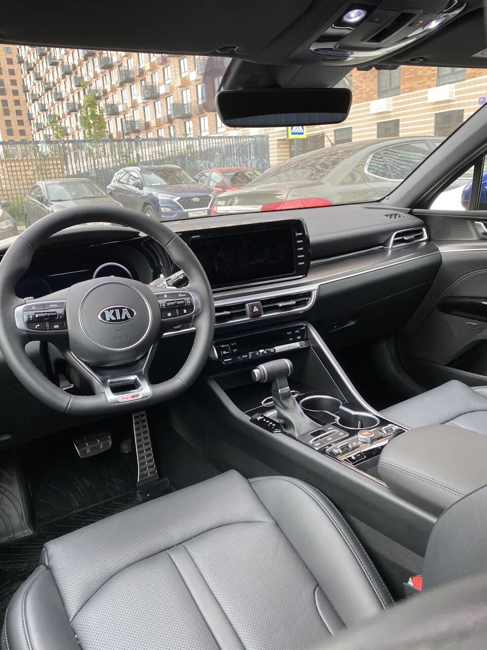 Kia K5 2021 chào giá 544 triệu đồng tại Mỹ