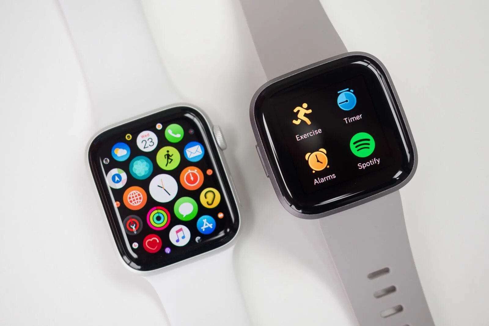 Апл часы последняя. Смарт часы эпл вотч 2. apple iwatch 5. часы эпл вотч 3. часы apple iwatch 5.