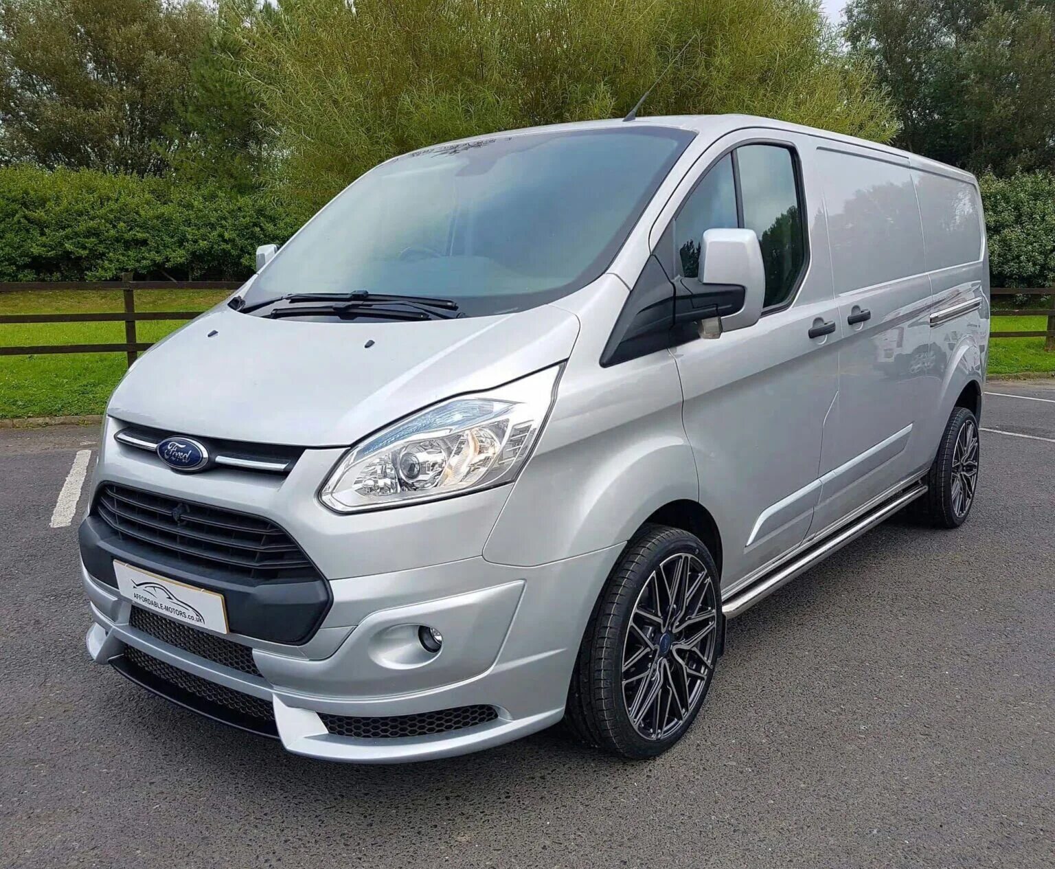 Прокачать форд транзит. Ford Transit Custom 2013. Ford Transit Custom 2016. Ford Transit Custom 2022. Ford Transit Custom 4wd.