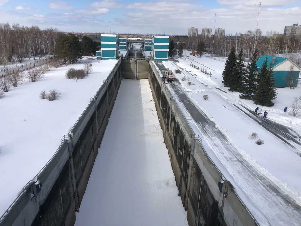 Шлюз новосибирск новости. Новосибирский судоходный шлюз. Шлюз новосибирск новости. Шлюз новосибирского водохранилища. Микрорайон шлюз новосибирск.