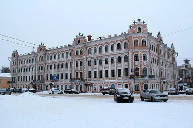 Каменный мост 4. Каменный мост 4 Вологда администрация. Эрмитаж Вологда. Здание администрации Вологда. Каменный мост 4 Вологда фото.