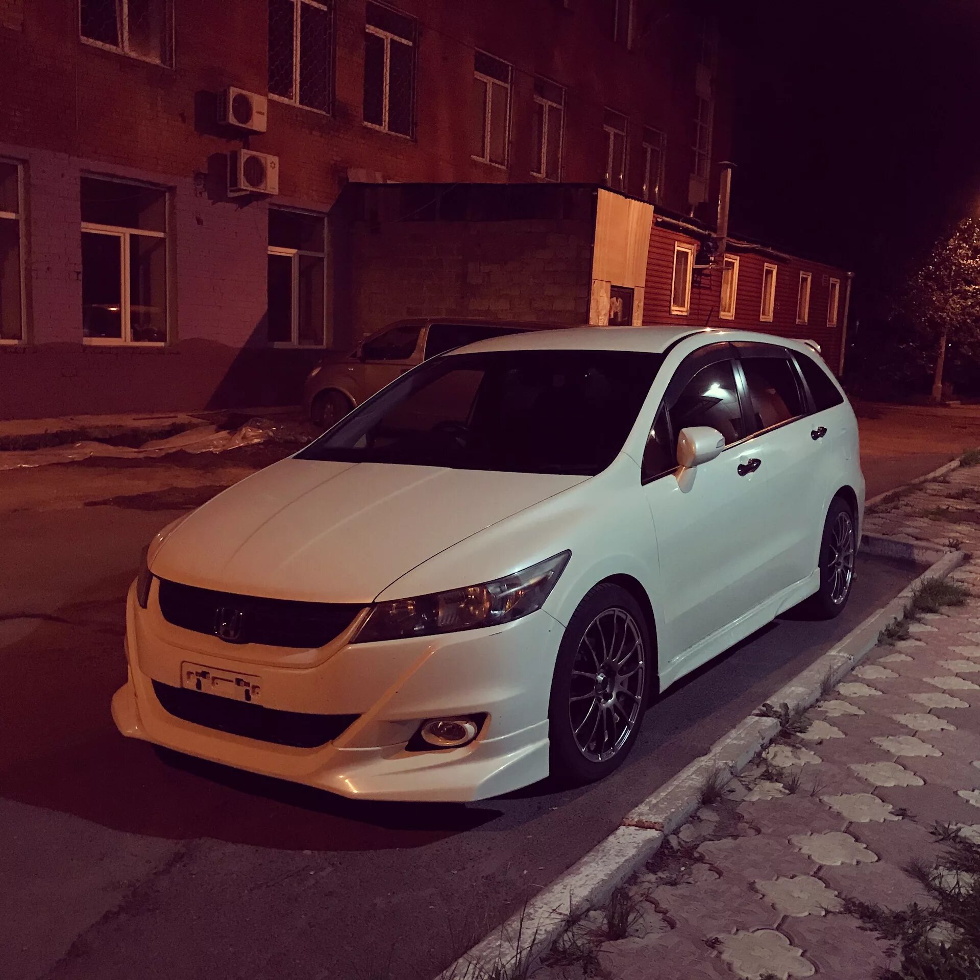 Honda Stream rsz 2009. Honda Stream rsz 2014. Хонда стрим 2018. Honda stream 2