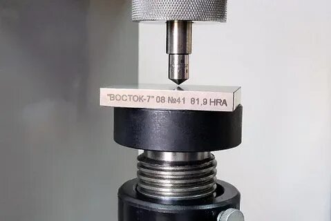 Твердомер алмазный