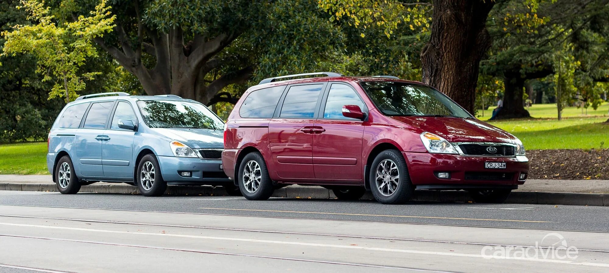 Карнивал полный привод. Kia Carnival 1 поколение. Кия Гранд Карнивал 2009 дизель. Киа Карнивал 2009. Kia Carnival 2017.