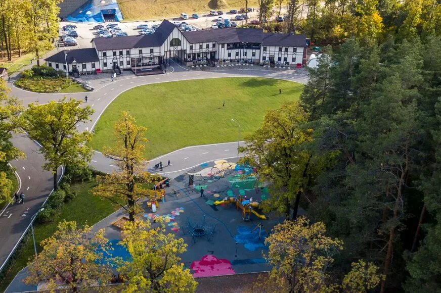 Спортивный парк одинцово. Парк имени ларисы лазутиной одинцово. Спортивный парк ларисы лазутиной. Парк имени ларисы лазутиной одинцово. Парк лазутиной одинцово.