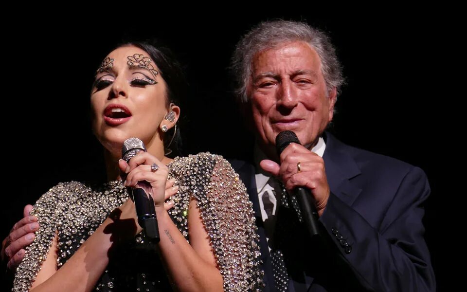 Тони беннетт и леди. Lady gaga tony bennett 2021. Фото леди гага и тони беннета. Tony bennett lady gaga. Тони беннетт и леди гага.