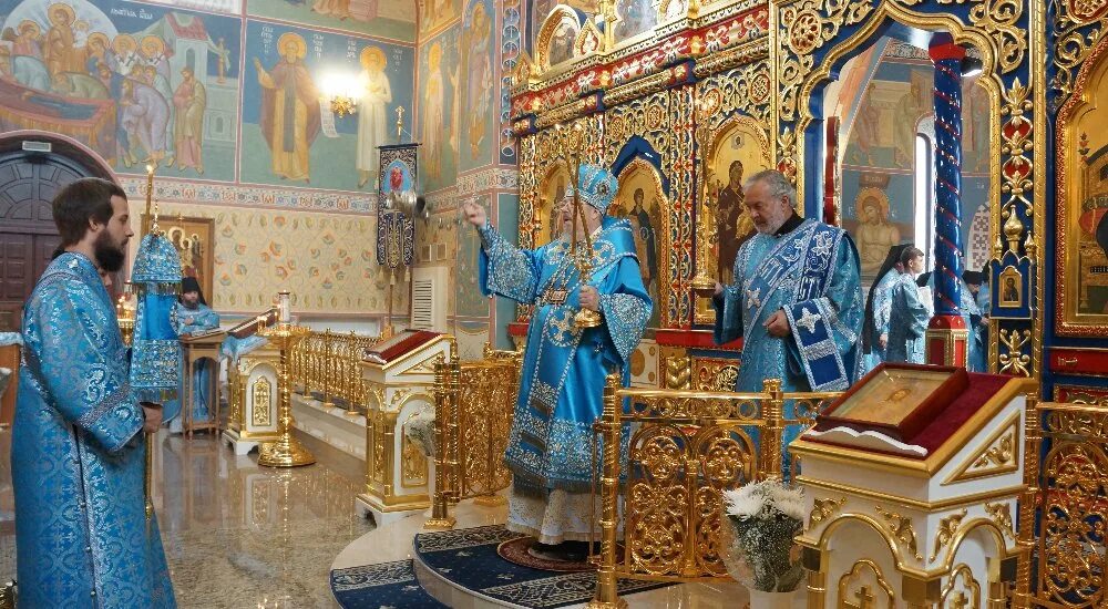 Храм в честь иконы божией матери всецарица воронеж. Храм всецарица воронеж официальный сайт. Храм всецарица воронеж. Всецарица служба в храме. Всецарица служба в храме.