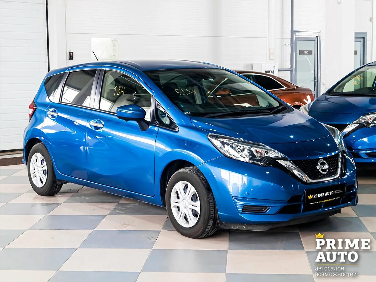 Ниссан ноут 2017. Nissan Note 1.2 CVT. Nissan Note 2017 год. Голубой Ниссан ноут 2017.