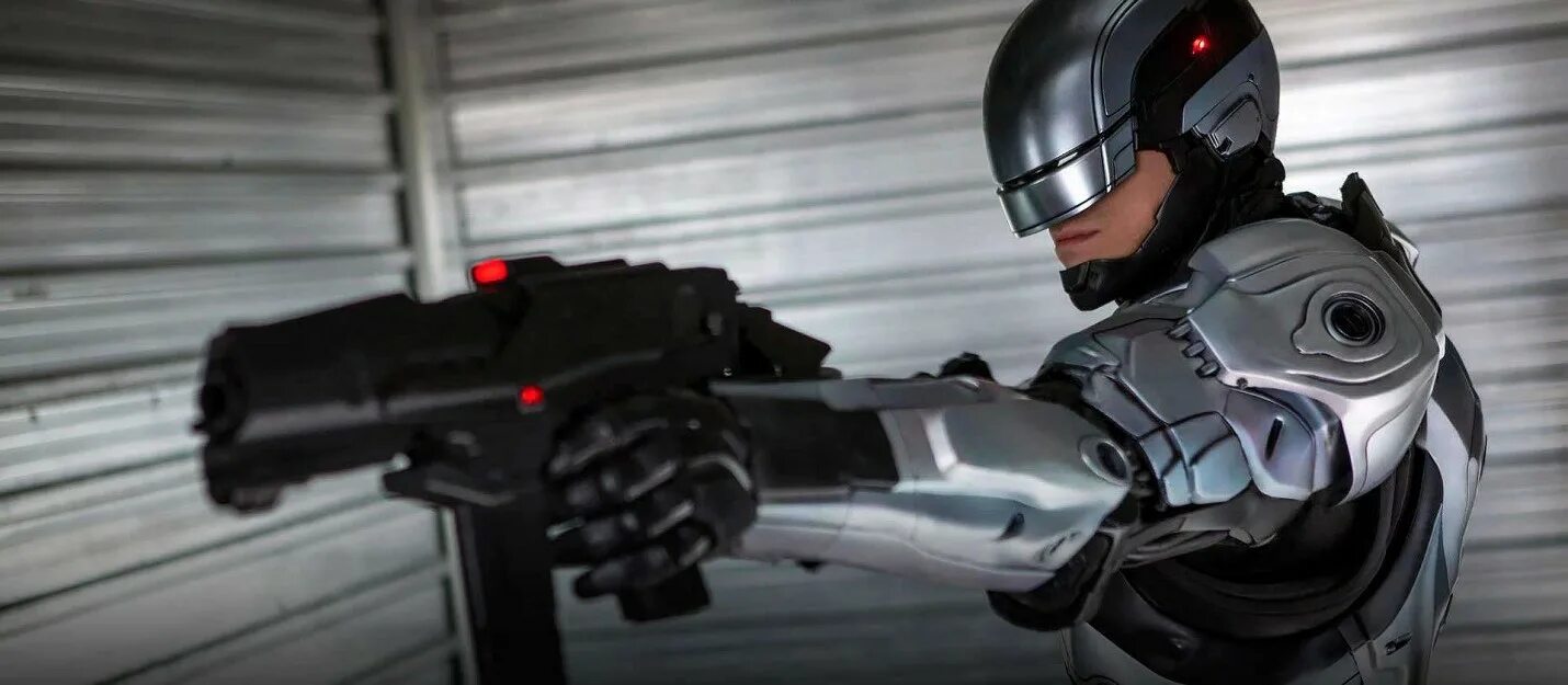 Робокоп 50. Робокоп 50. Робокоп 1 без шлема. Мотоцикл робокопа 1987. Robocop постер.