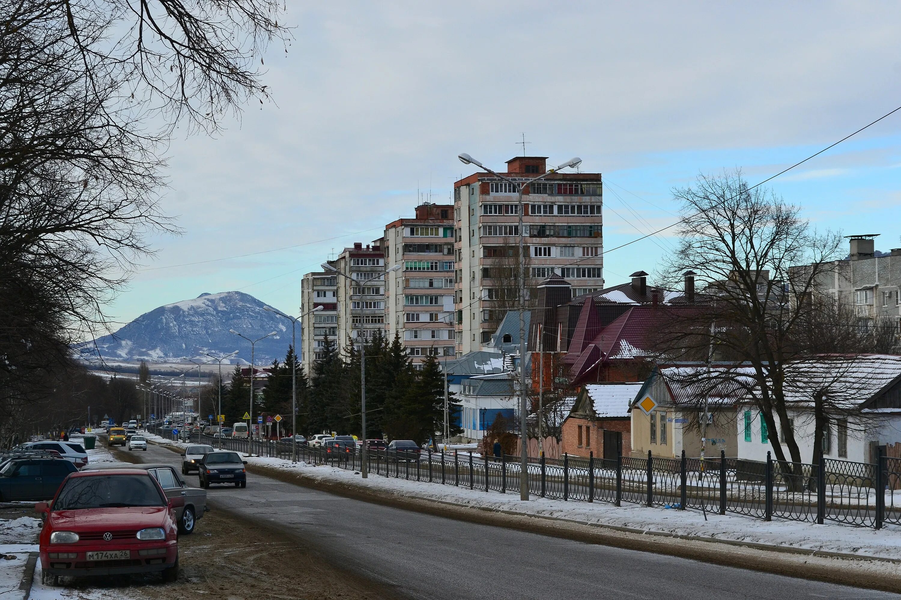 Г железноводск ул ленина. Главная улица Железноводска. Главная улица города Железноводск. Центральная улица Железноводска. Железноводск центр города.