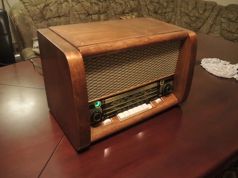 Радиоприемник реставрация. Ingelen geographic радиоприемник. Радиоприемник звезда 51. Радиола ленинград т2. Радиола р 7.