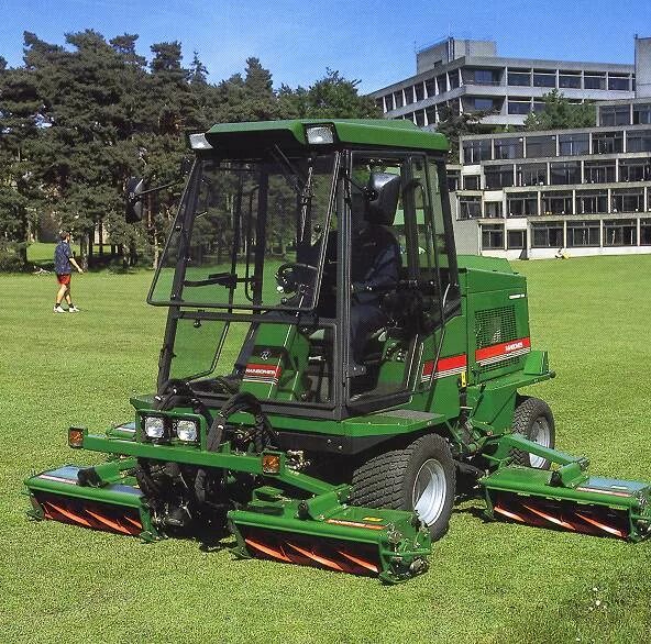 Косилка кс 100. Kubota g&#039;n-145 ej японская самоходная косилка. western 200 самоходная косилка. кс 100 косилка самоходная. кпс-5б косилка плющилка самоходная.