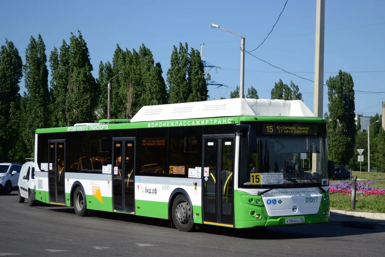 Маршрут 15 автобуса воронеж. ЛИАЗ 5292.67. ЛИАЗ-5292 автобус. ЛИАЗ 5292 CNG. ЛИАЗ-5292.67 CNG.