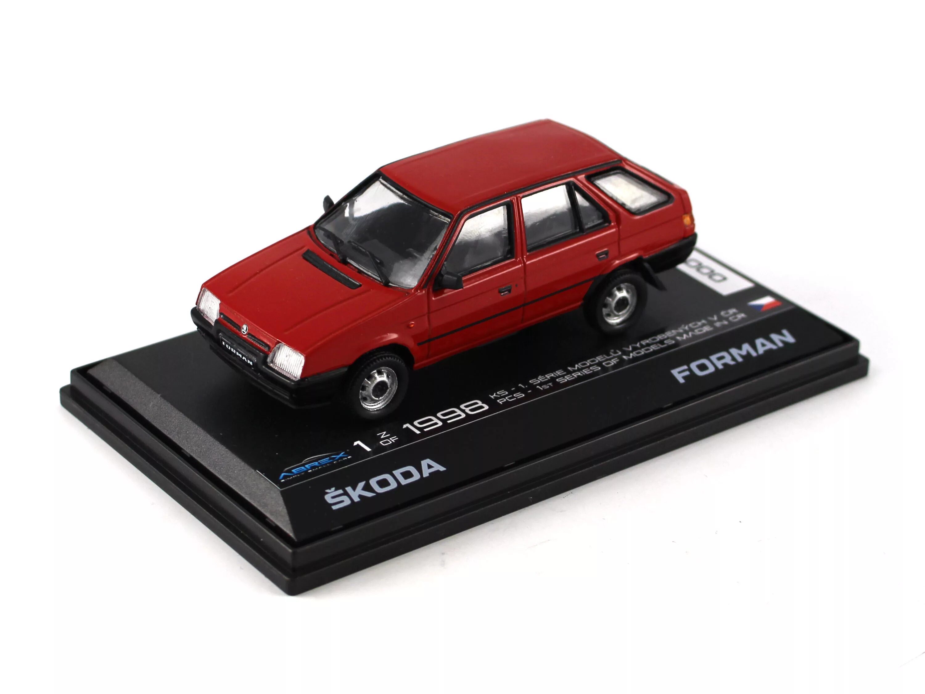 V 1 43. Skoda Forman 1/43. Skoda 105 1:43. Шкода Форман 1993. 1-43 Abrex.