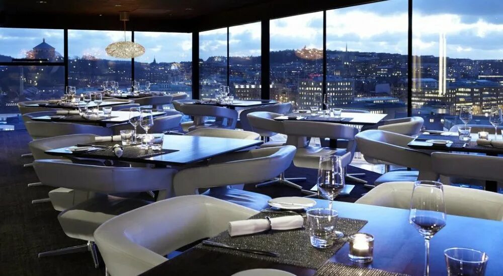 Скай бар самара. Скайбар. f11 sky bar. f11 sky bar restaurant санкт-петербург. ф11 ресторан.