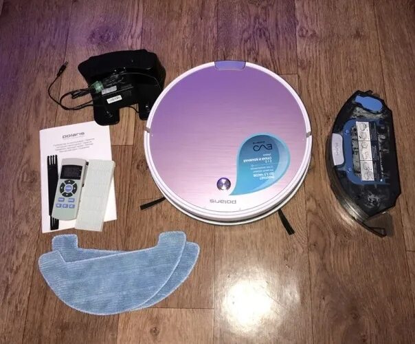 Влажная уборка polaris. Polaris pvcr 0726w. Polaris pvcr 0926w evo. Робот-пылесос pvcr 0726w. Робот пылесос поларис pvcr 0726w.