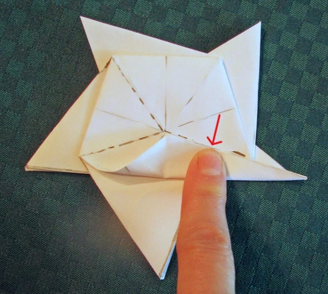 Пятиконечная звезда оригами. Поделка звезда из бумаги. Объемная звезда из бумаги. Оригами звезда из бумаги. Подарок на 23 из бумаги