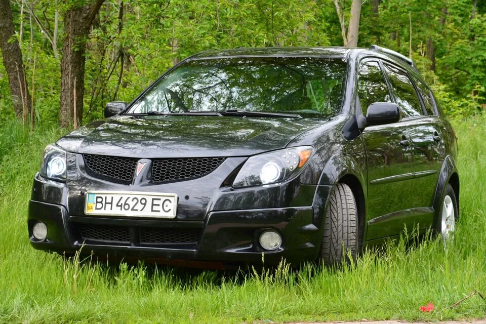 Сигма вайб. Pontiac Vibe 2005. Противотуманные фары Понтиак Вайб 2003. Понтиак Vibe черный. Решетка радиатора Понтиак Вайб 2006.