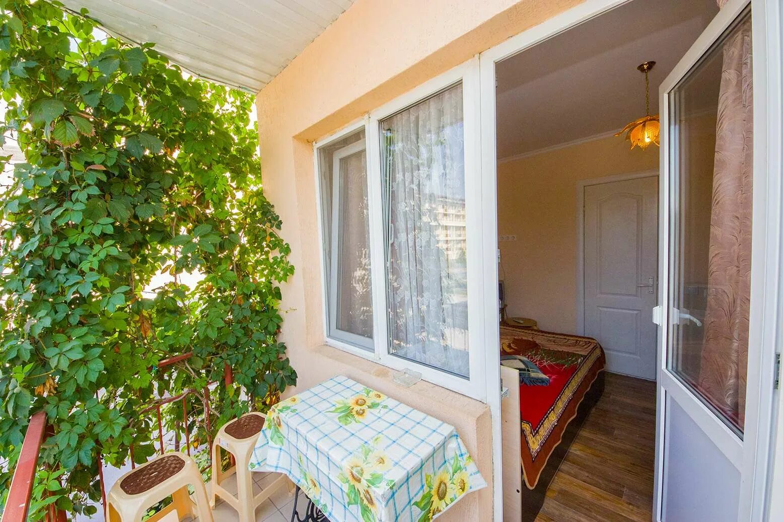 Анапа ул солнечная. Вилла изумруд сукко. Анапа частный сектор ул. Анапа улица гоголя. Ул солнечная анапа.