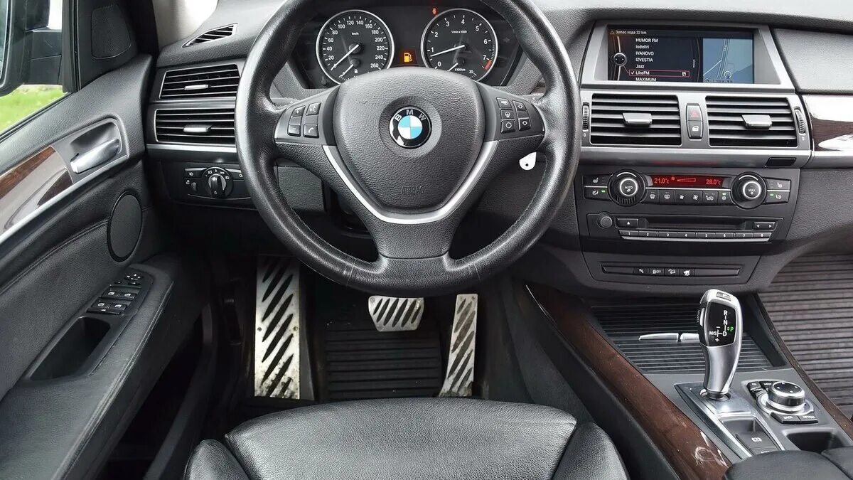 Бмв x5 e70 салон. Bmw x5 e70 2008 салон. Bmw x5 2008 салон. Bmw x5 2008 салон. Салон х5 е70.