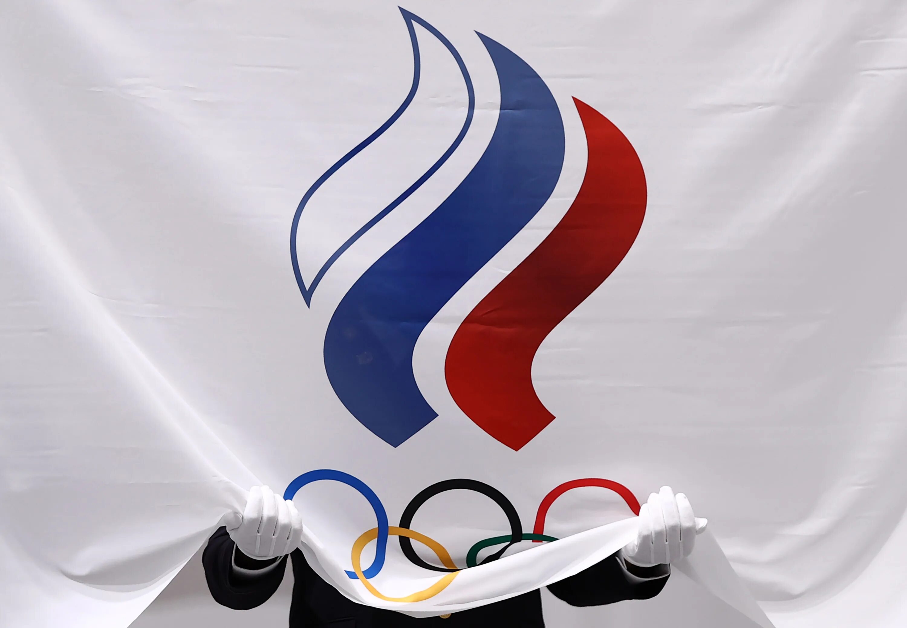Флаг российского олимпийского. Флаг России на Олимпиаде 2022. Олимпийский флаг России на Олимпиаде 2022. Флаг Российской сборной на Олимпиаде 2022. Флаг олимпийского комитета России.