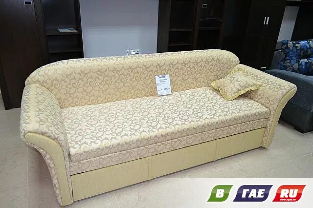 Г орск магазин 12 стульев. 12 стульев диваны. Двенадцать стульев магазин мебели. Магазин мягкой мебели 12 стульев. Мебельный салон двенадцать стульев.