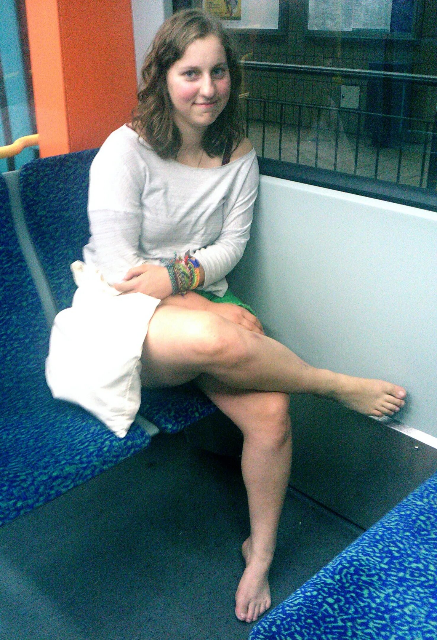 Варвара певица босиком. Босые работницы. Босые работницы. Босые девушки. Босые работницы.