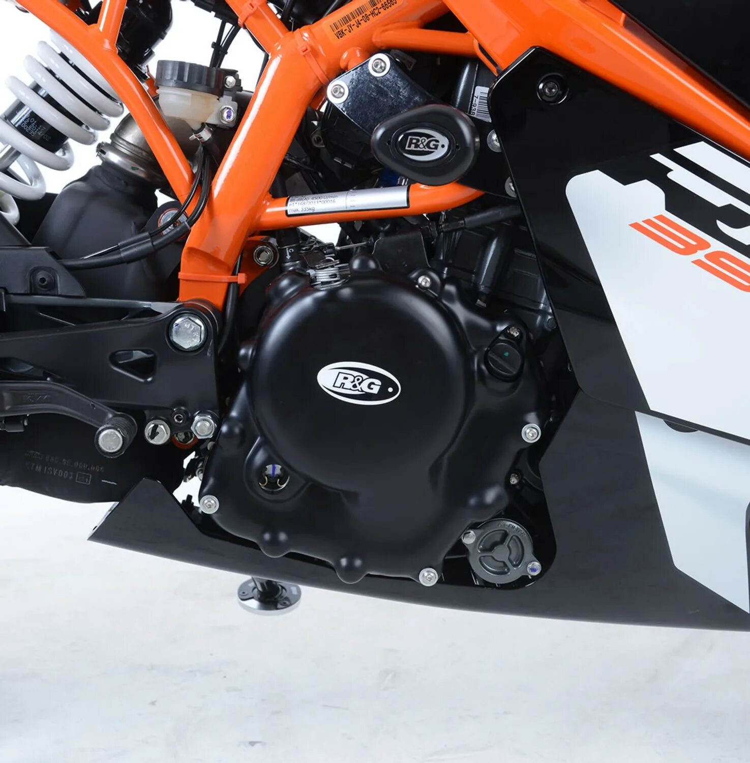 Case двигатели. KTM 990 engine Case. KTM 390 14. KTM RC 390 2014. Двигатель KTM Duke 390.