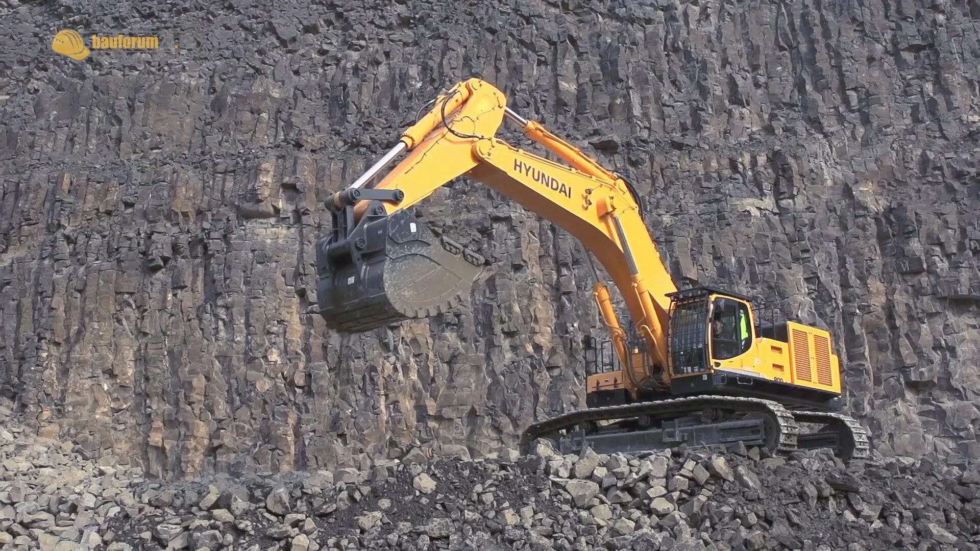 Hyundai r800. R800lc-9. Hyundai r1200-9. Экскаватор r1200. Пневмоколесный экскаватор