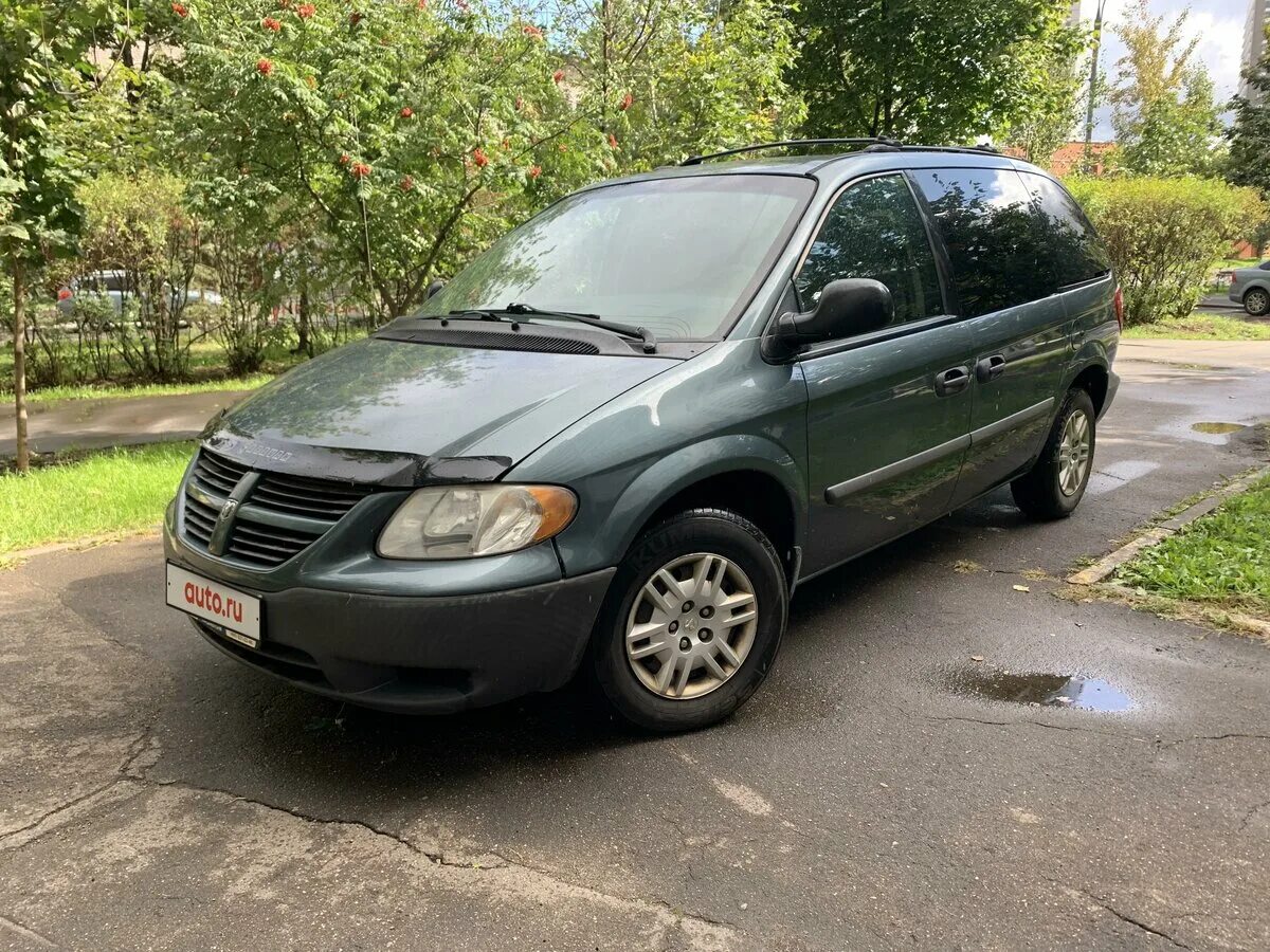 Авито додж караван с пробегом. Додж караван 2005. додж караван 2005 года. караван серый машина. авито 2007.