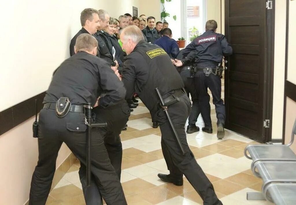 Судебные приставы мурманск